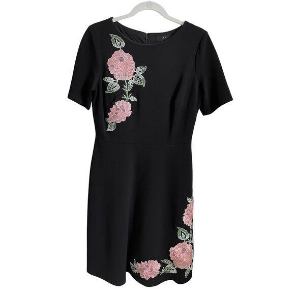 Jax Dress A-Line Black Embroidered Sz 8 Short Sleeve Lined Stretch Floral Demure - Picture 1 of 10